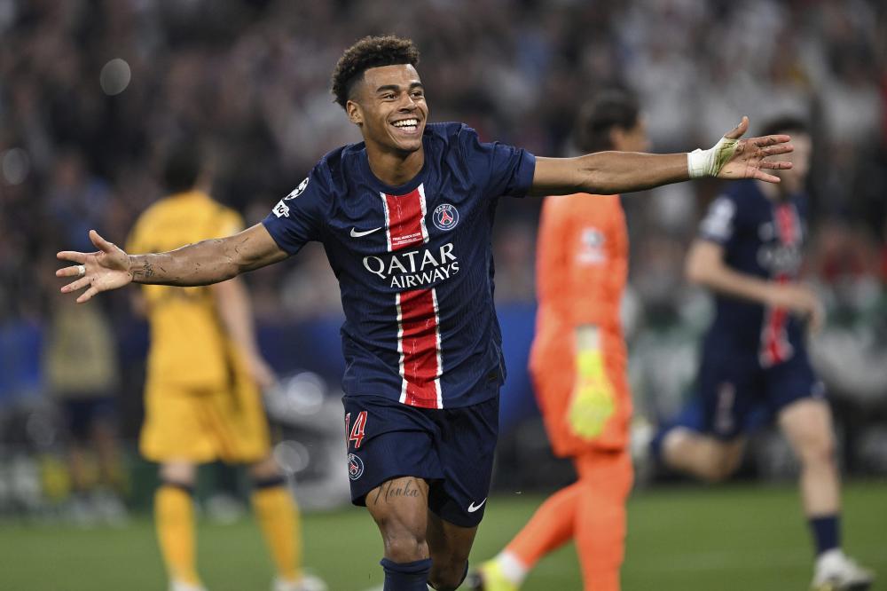 这队的节奏一上来就压不住