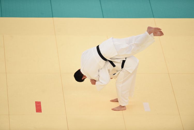 若出战圣保利，诺伊尔将追平伊梅尔并列德甲门将出场榜第2位